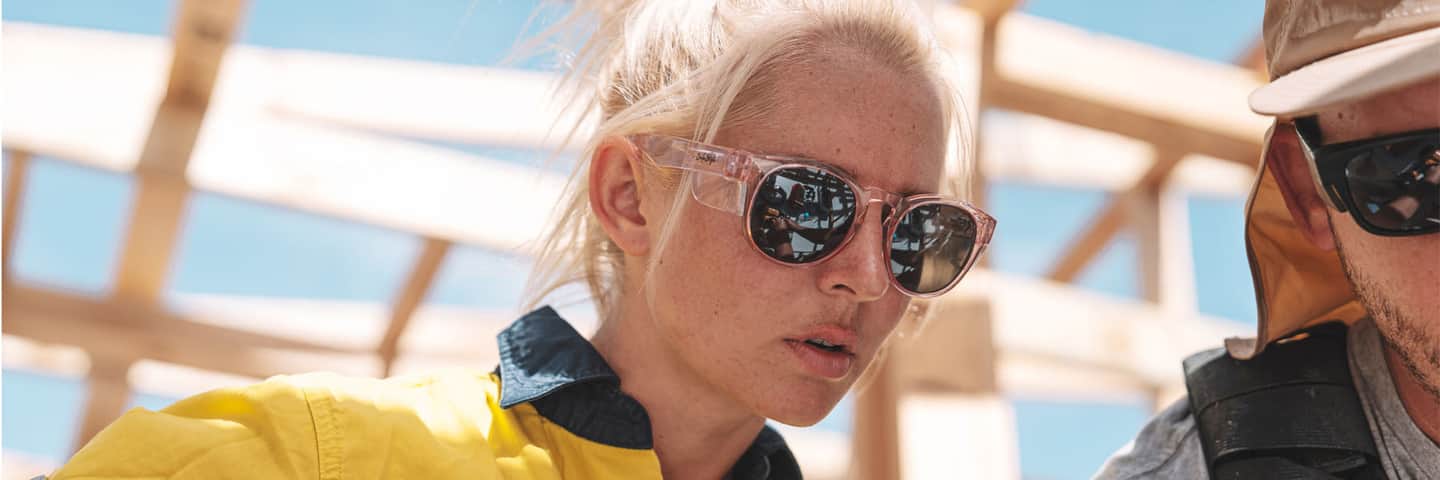 pink-safety-glasses
