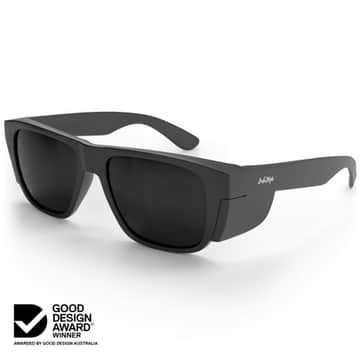 FusionsXL-R-MatteBlack_PolarisedUV400Lens_02Angle_5254723d-e97b-40d2-9953-6e6a69d78555