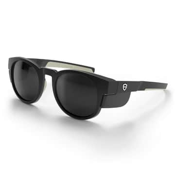 CruisersPerformance-R-MatteBlack_PolarisedUV400Lens_02Angle