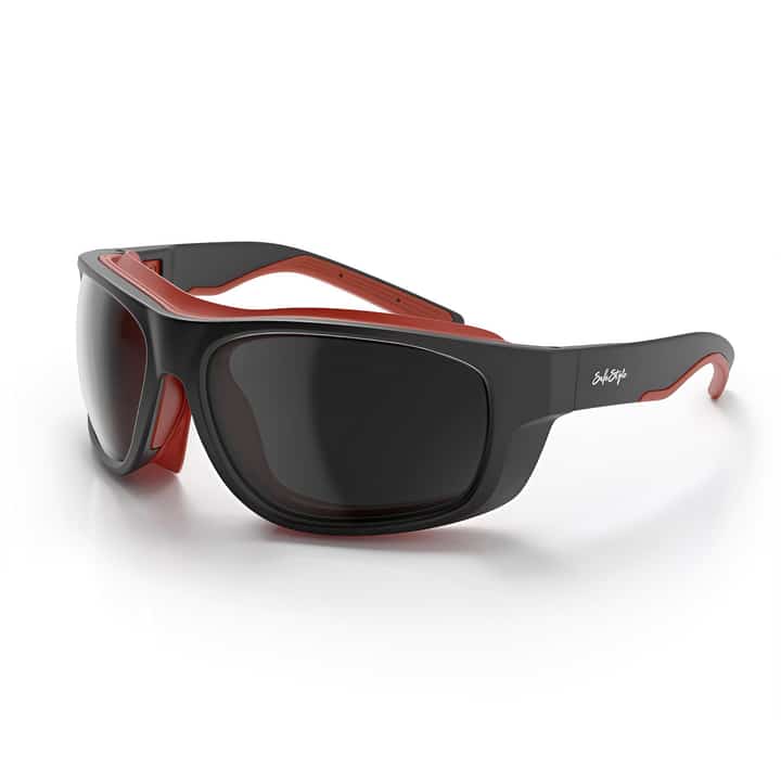 Switches-R-MatteBlack_Picante_PolarisedUV400Lens_02Angle
